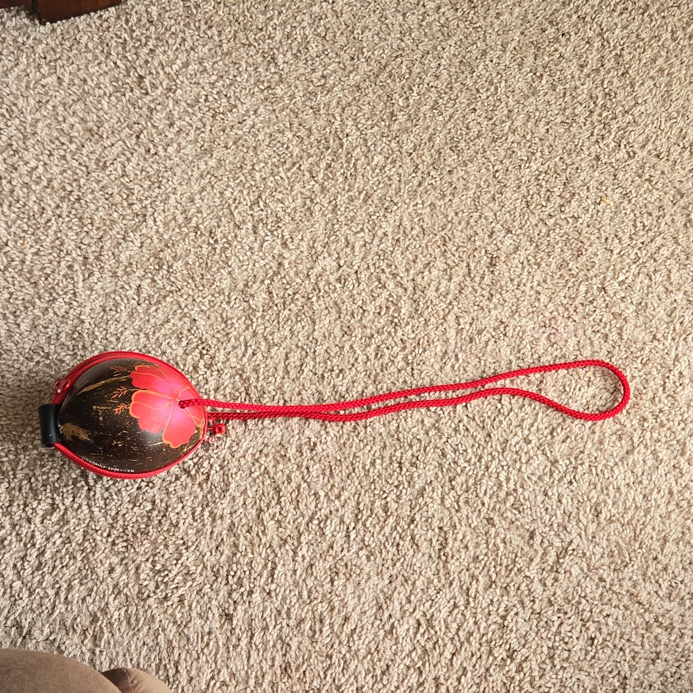 Coconut purse